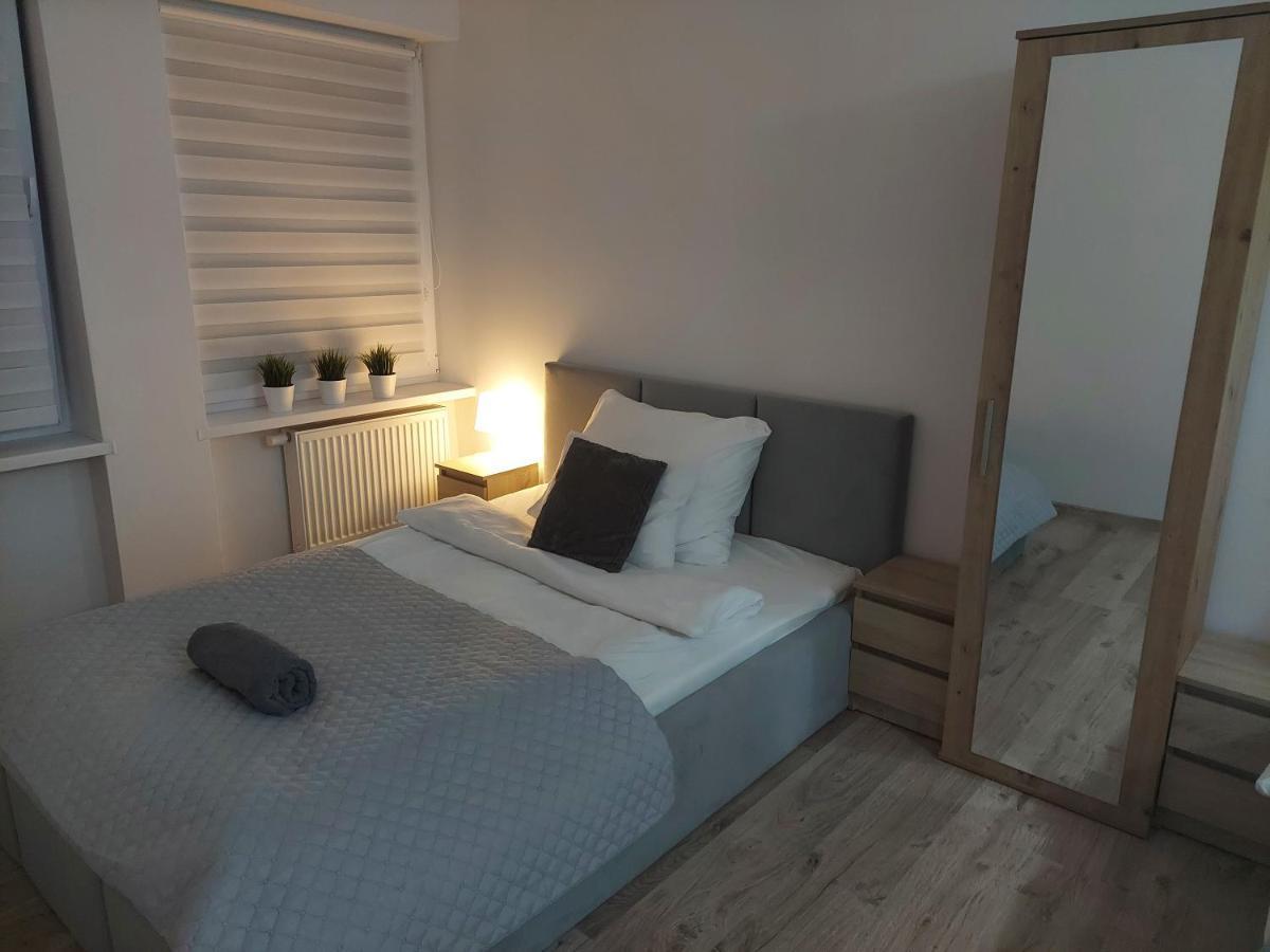 Apartament River Скерневице Экстерьер фото